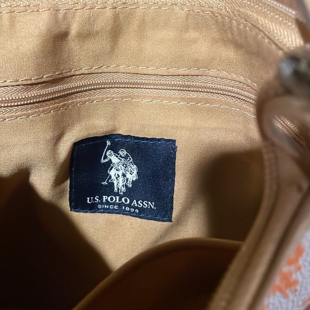 Satchel - Picture 3 of 3